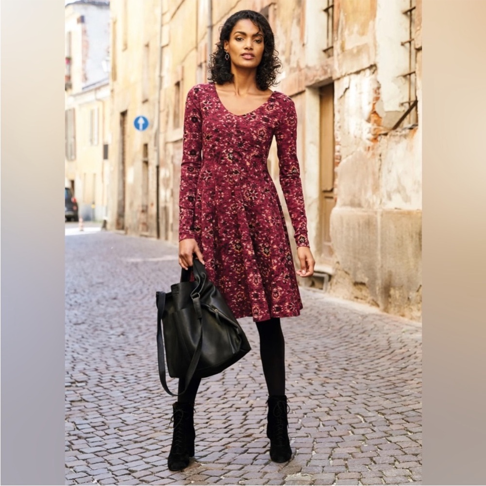 Peruvian Connection Burgundy Abstract Floral Long Sleeve Dress | Size Medium